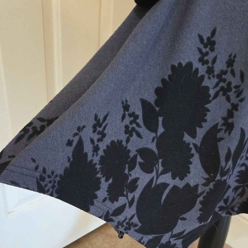 Reborn Asymmetrical Dress in Black and Gray - Picture 7 of 13